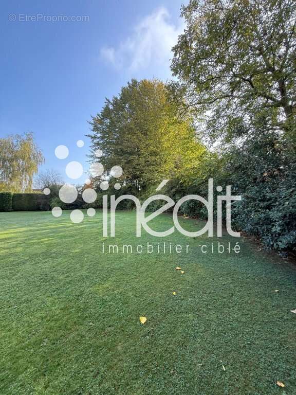 Terrain à LAMBERSART