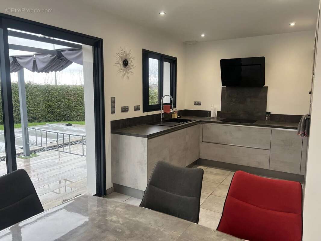 Maison à SAINT-ROMANS