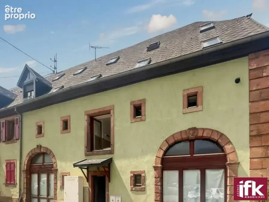 Ensemble immobilier de 5 appartements - 4 garages - terrain de 900 m² - photo 2