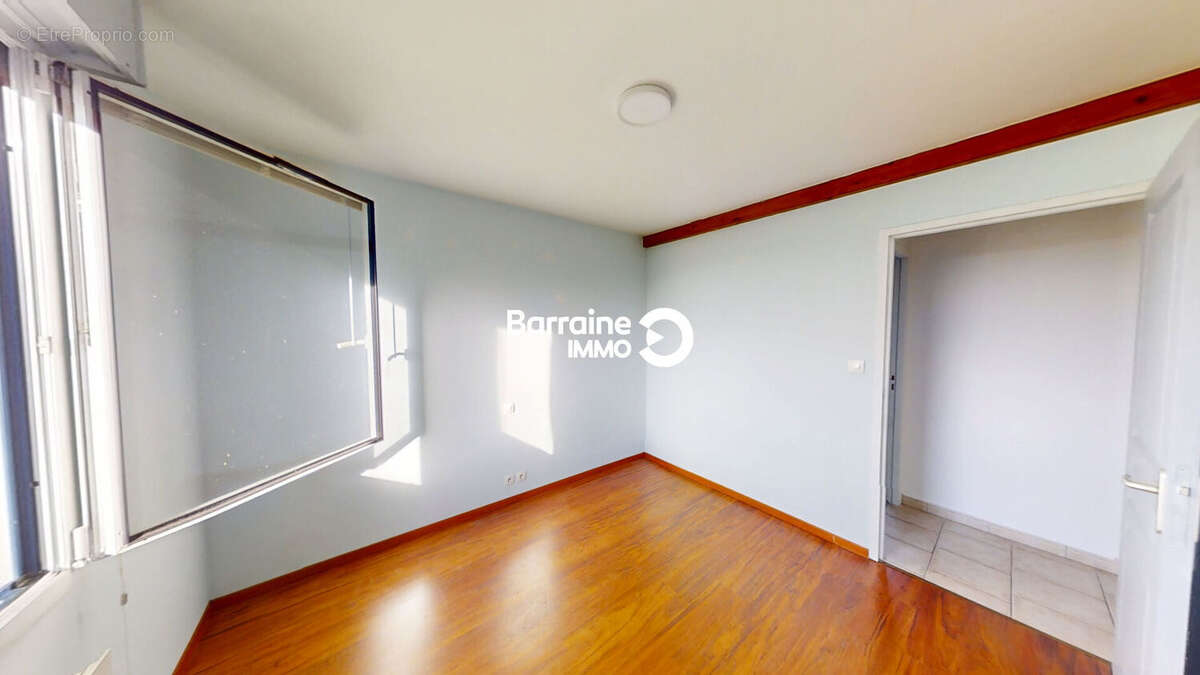 Maison à CAMARET-SUR-MER