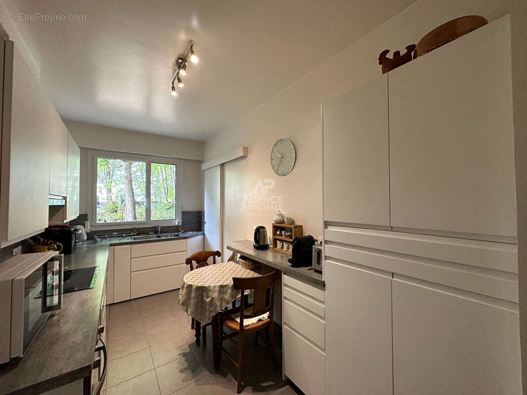 Appartement à MAISONS-LAFFITTE