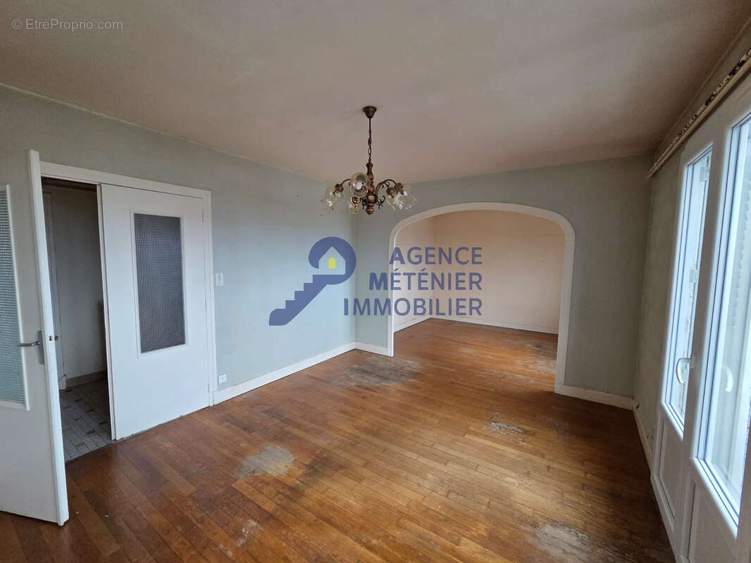 Appartement à VARENNES-SUR-ALLIER