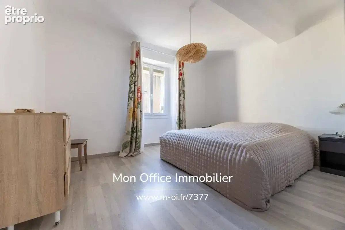 Référence : 7377-SJO - Appartement rénové 88m2 à Rians (83560): 2 chambres, 2 caves de 85m2, calme - photo 13