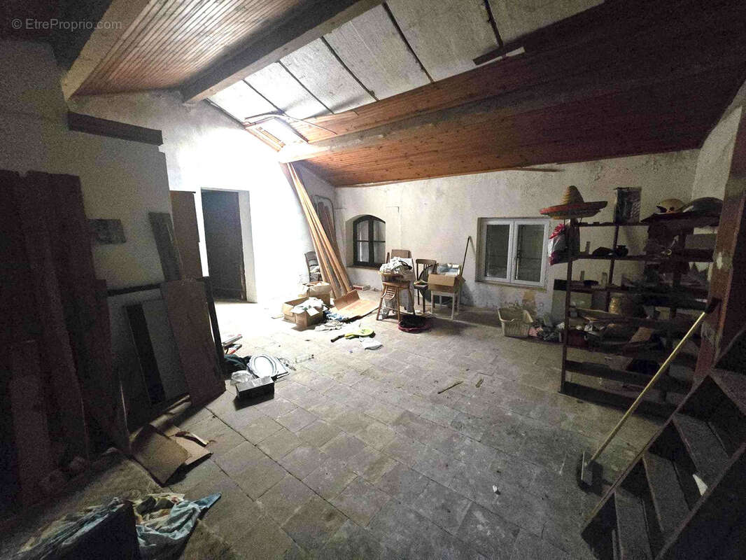 Maison à ARMISSAN