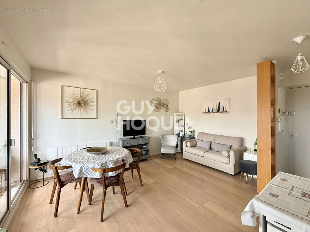 Appartement à DEAUVILLE
