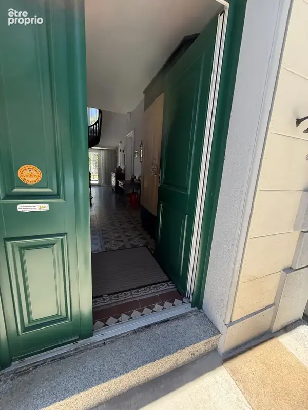 Belle maison de maître, 208 m2 hab., à marlhes dans le pilat (42),  parc de 2 995 m2 plat, clos, arboré, const - photo 4