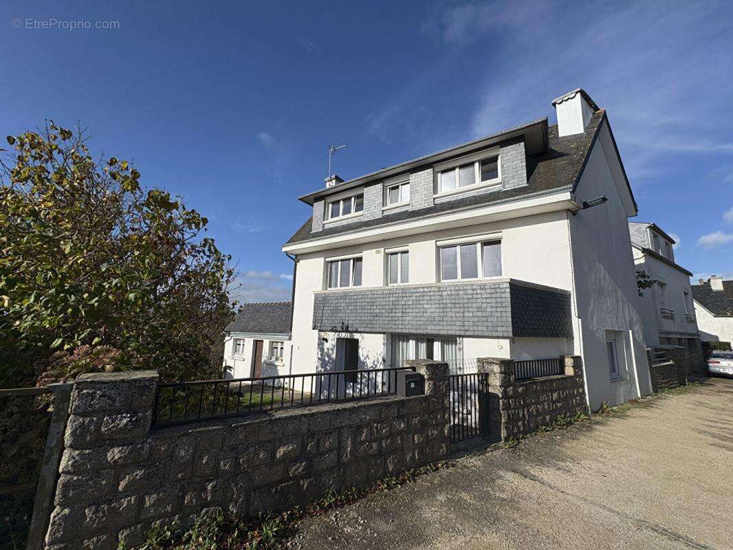 Maison à RIEC-SUR-BELON