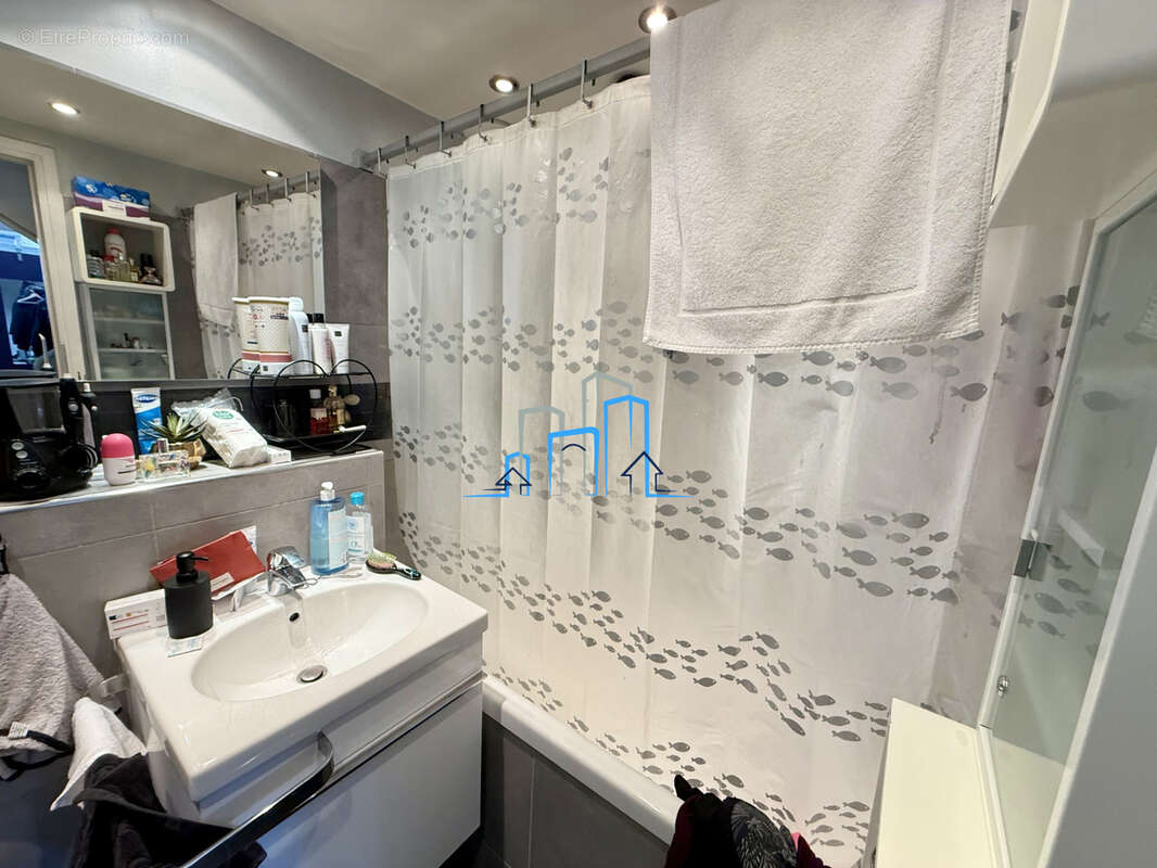 Appartement 52 m² à Charenton-Le-Pont  - photo 4
