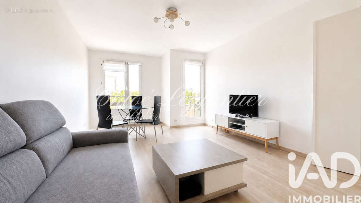 Photo 3 - Appartement à LE PERREUX-SUR-MARNE