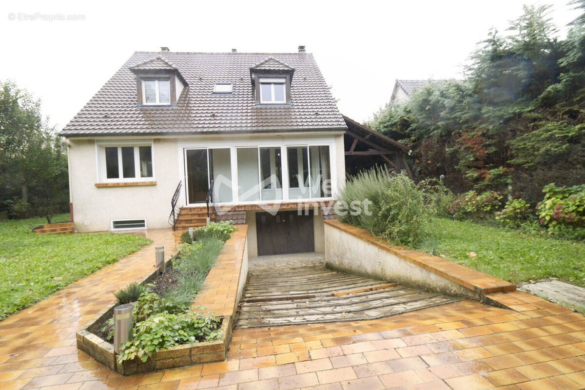 Maison à MAREIL-EN-FRANCE