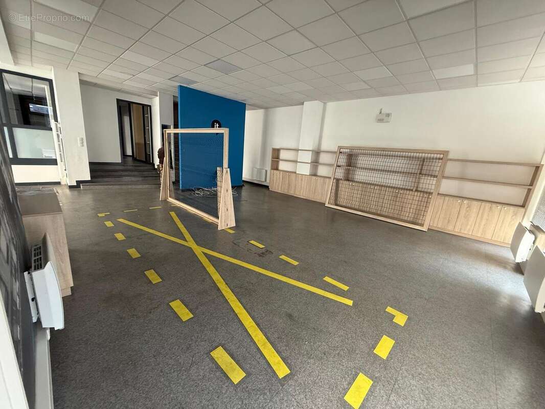 Photo 2 - Commerce à LYON-7E