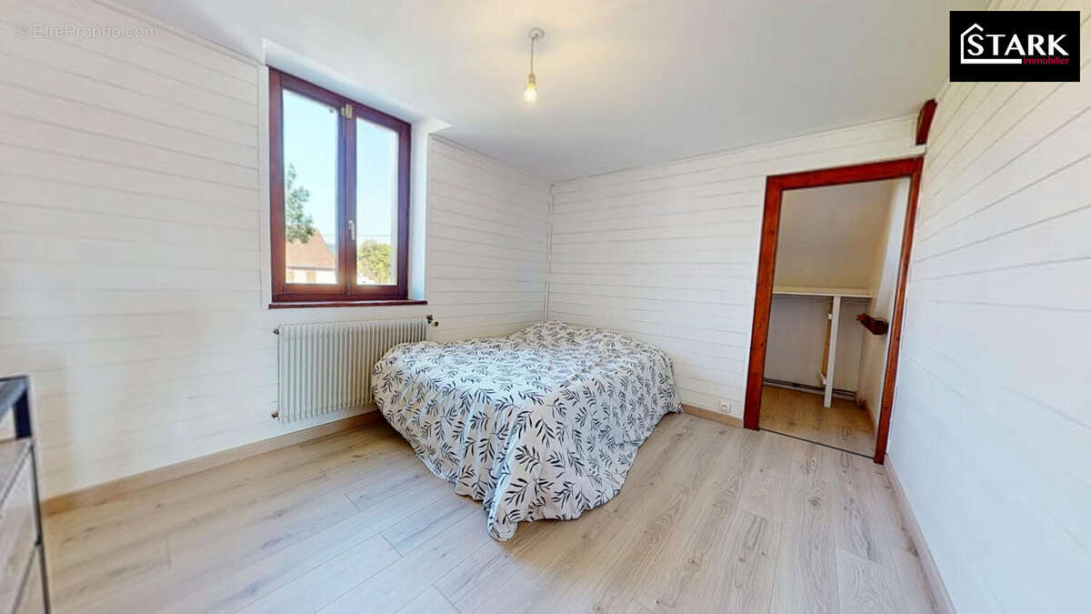 Maison à SERMAMAGNY