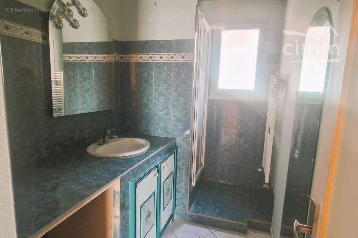 Appartement à LA TOUR-DU-PIN