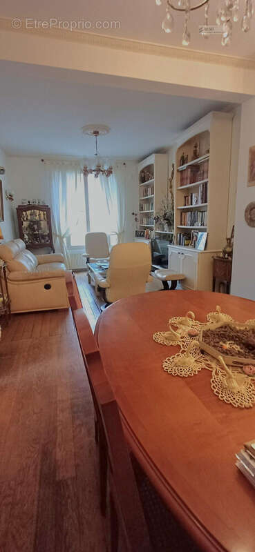 Maison à CHOISY-LE-ROI