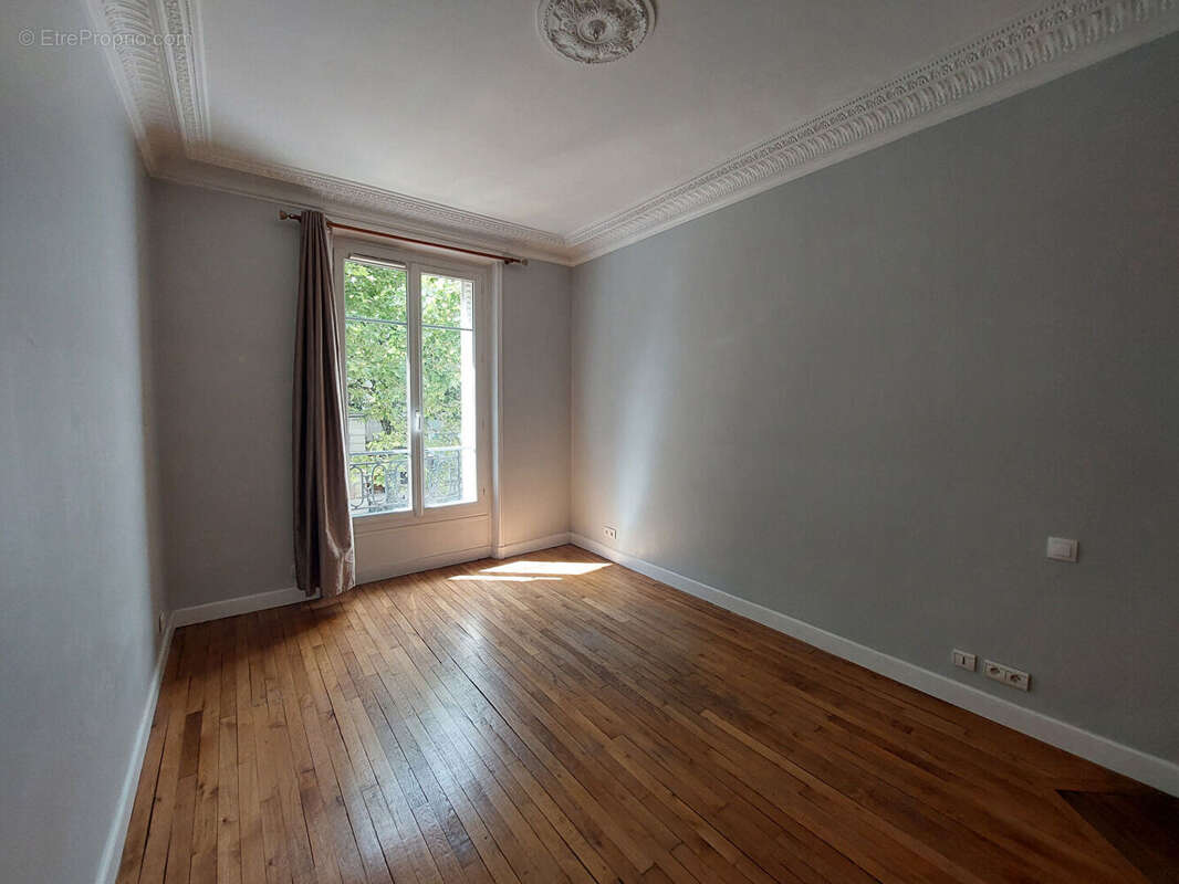 Appartement à LE RAINCY