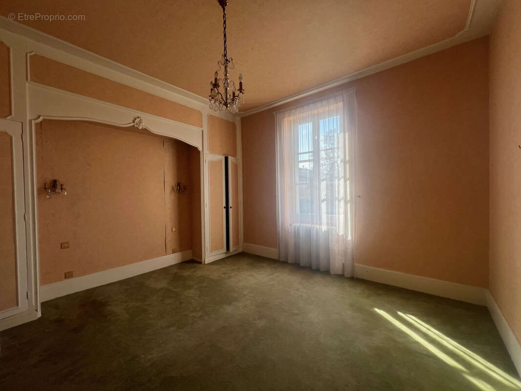 Maison à VILLENEUVE-SUR-LOT