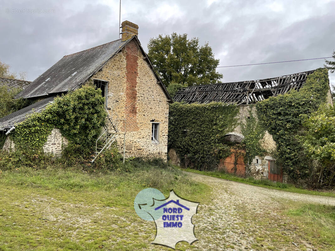 Maison à LA CHAPELLE-AU-RIBOUL