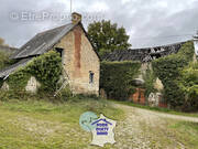 Maison à LA CHAPELLE-AU-RIBOUL