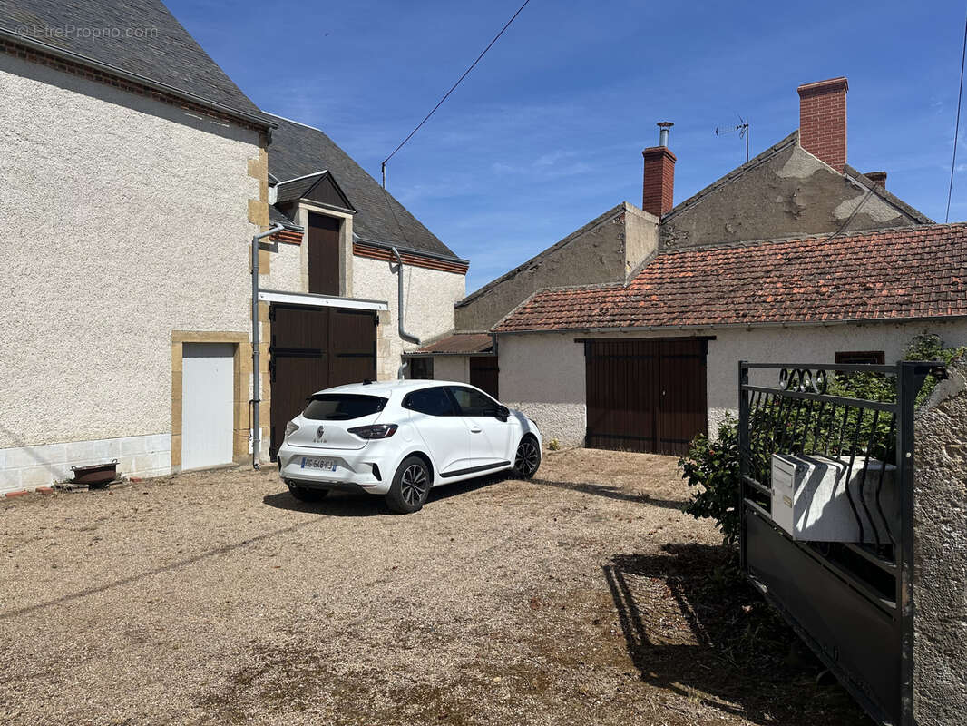 Maison à CHATEAUMEILLANT