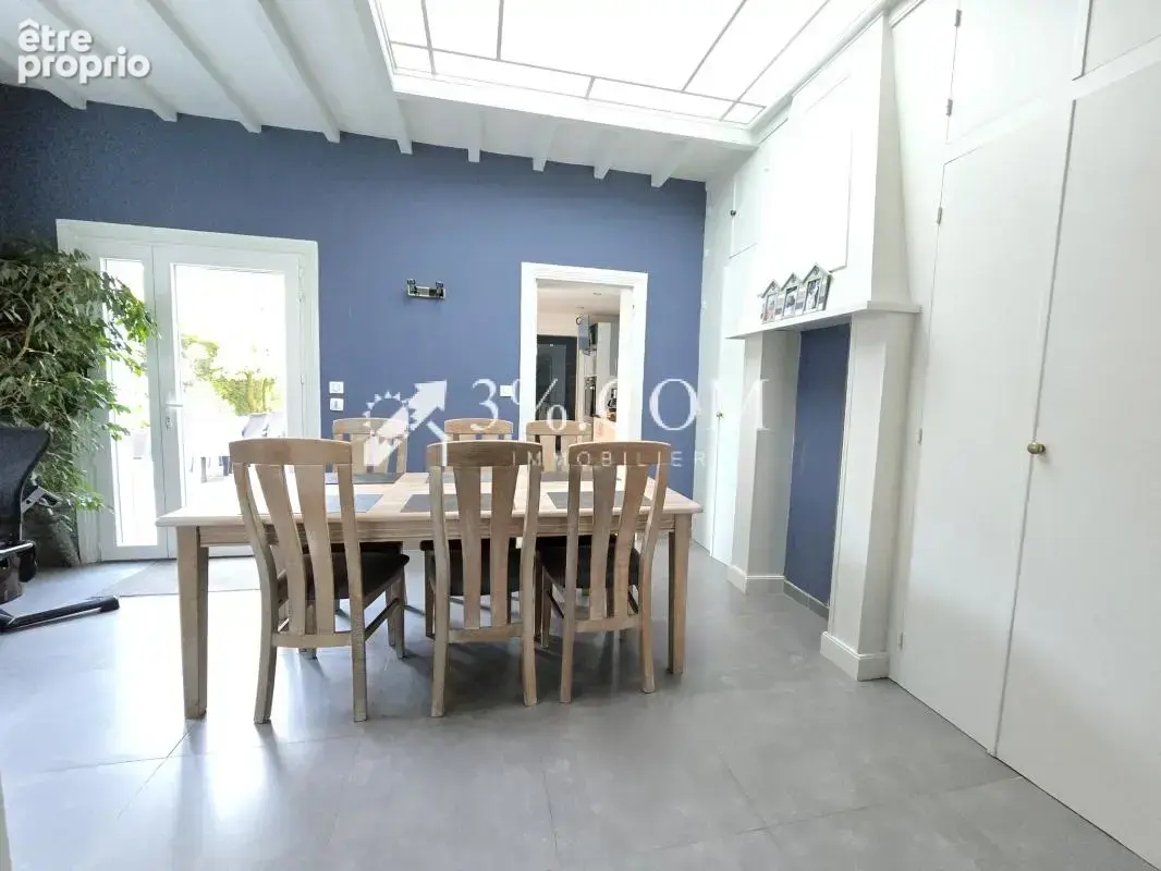 Maison semi-ndividuelle avec 4 chambres, un garage et un gra - photo 9