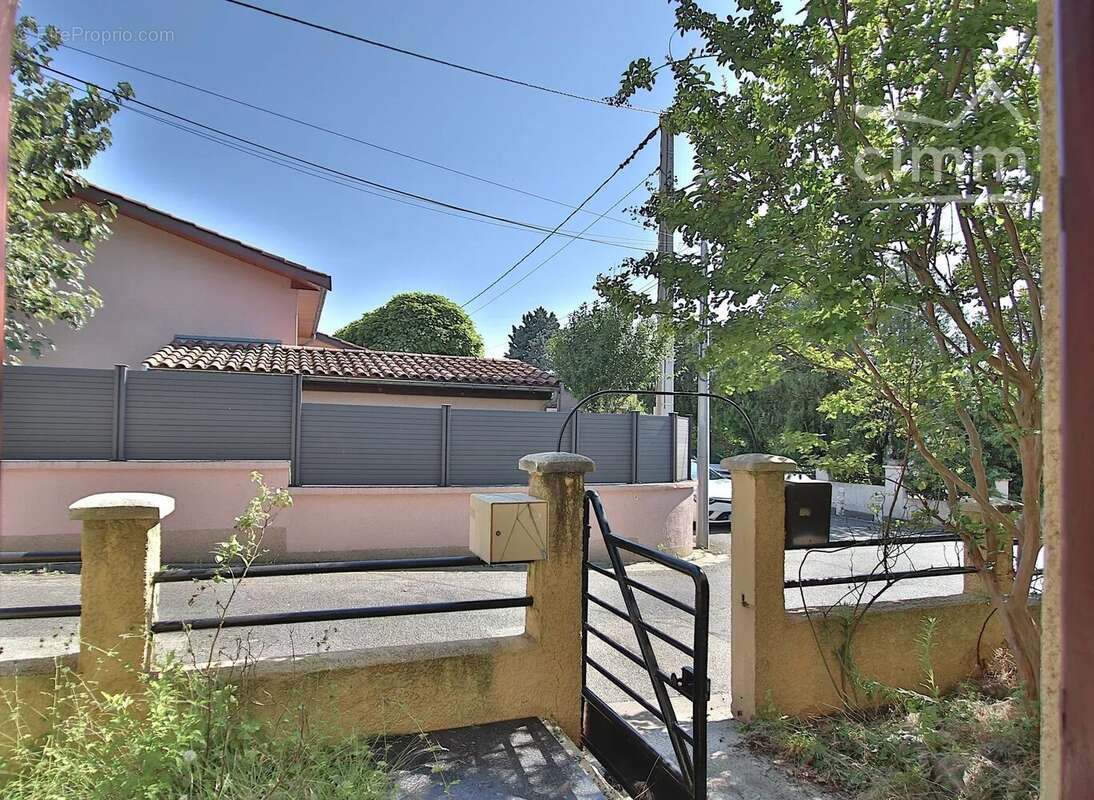 Maison à SAINT-FONS