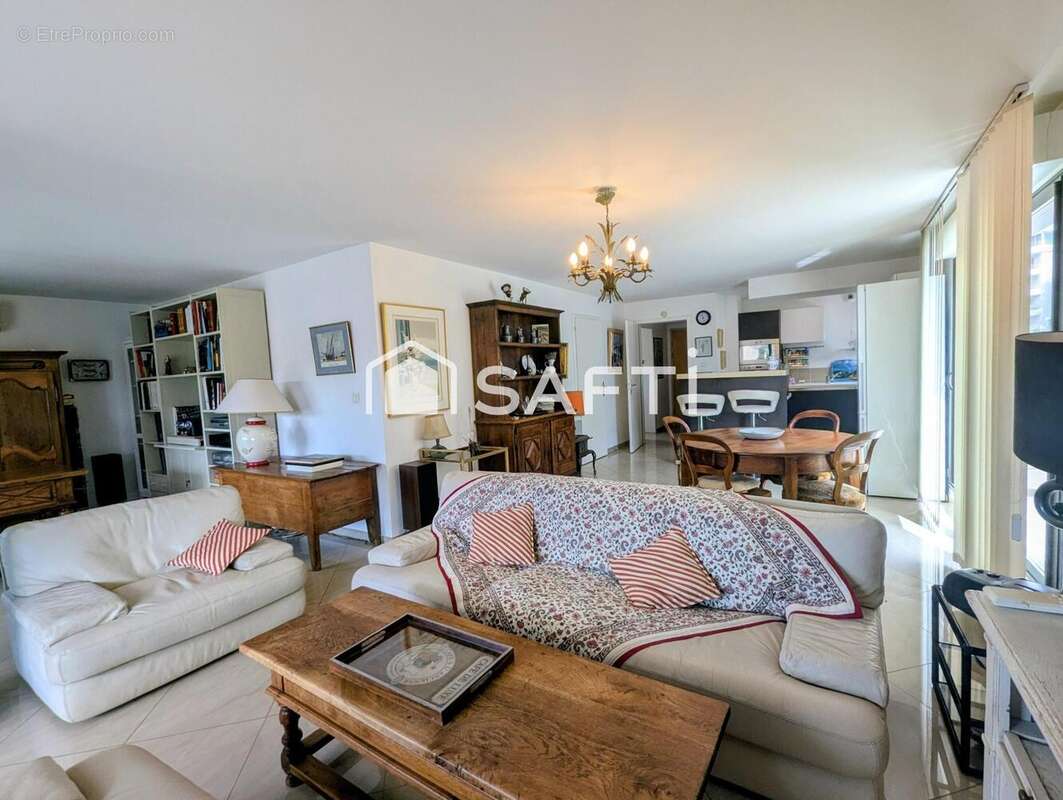 Appartement 98 m² à Saint-Raphael  - photo 3