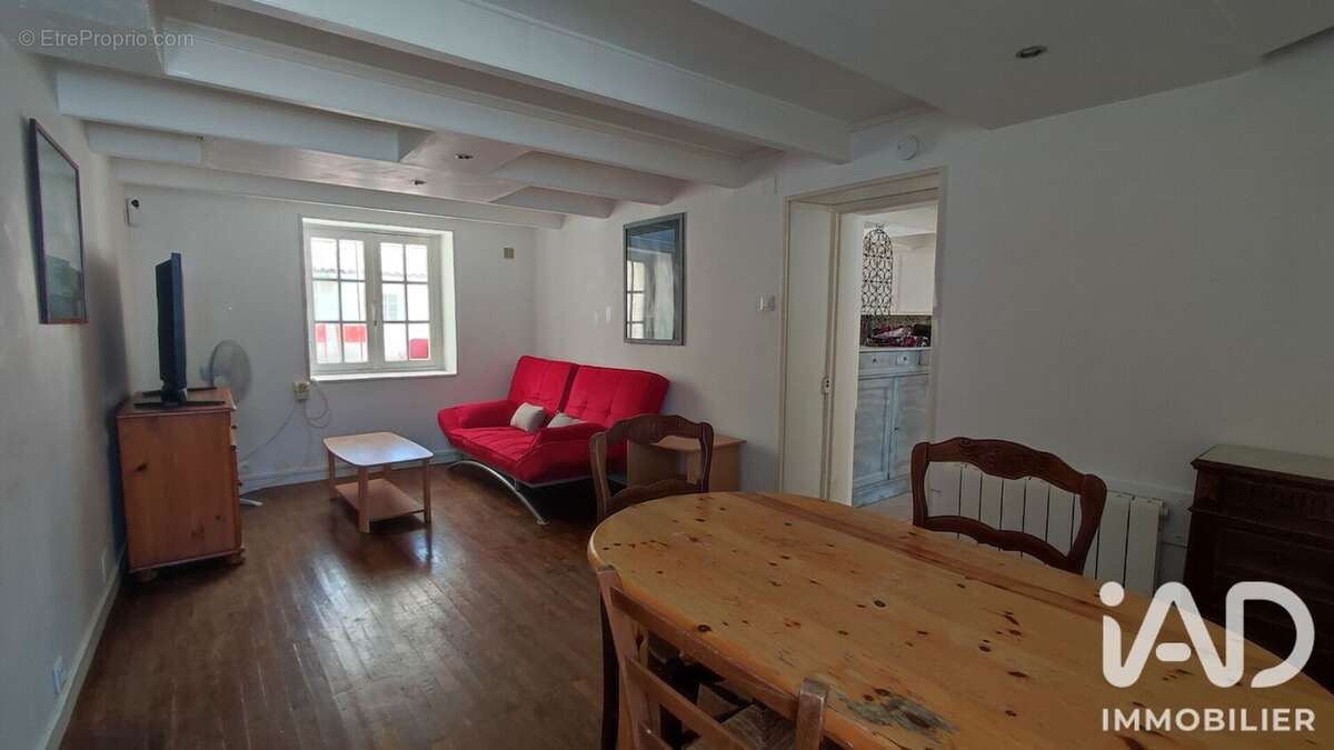 Maison 67 m² à Thaire  - photo 4