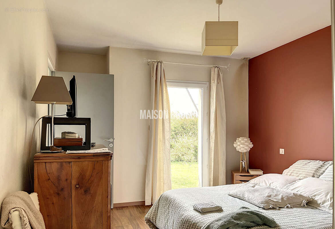 Maison à SAINT-BRIAC-SUR-MER