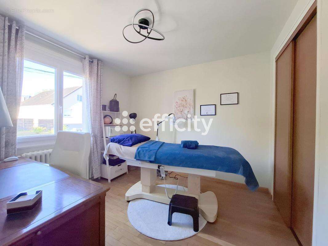 Maison 116 m² à Nogent-Le-Rotrou  - photo 9