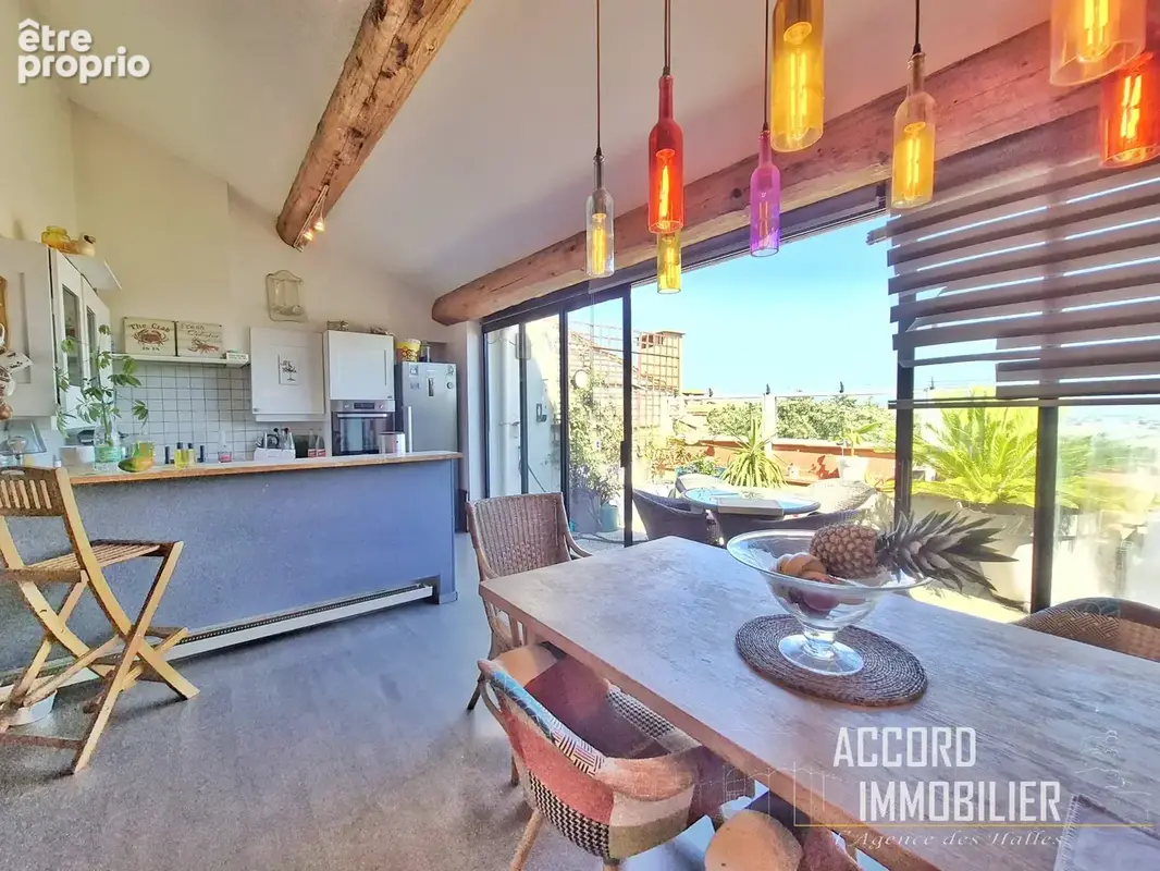 Béziers Superbe Appartement T4 de 167 m2 avec terrasse dans hôtel particulier - photo 4