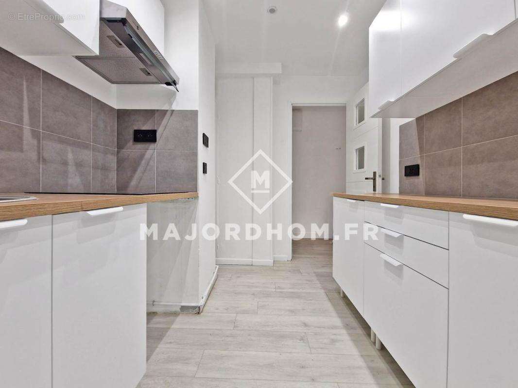 Appartement à MARSEILLE-9E