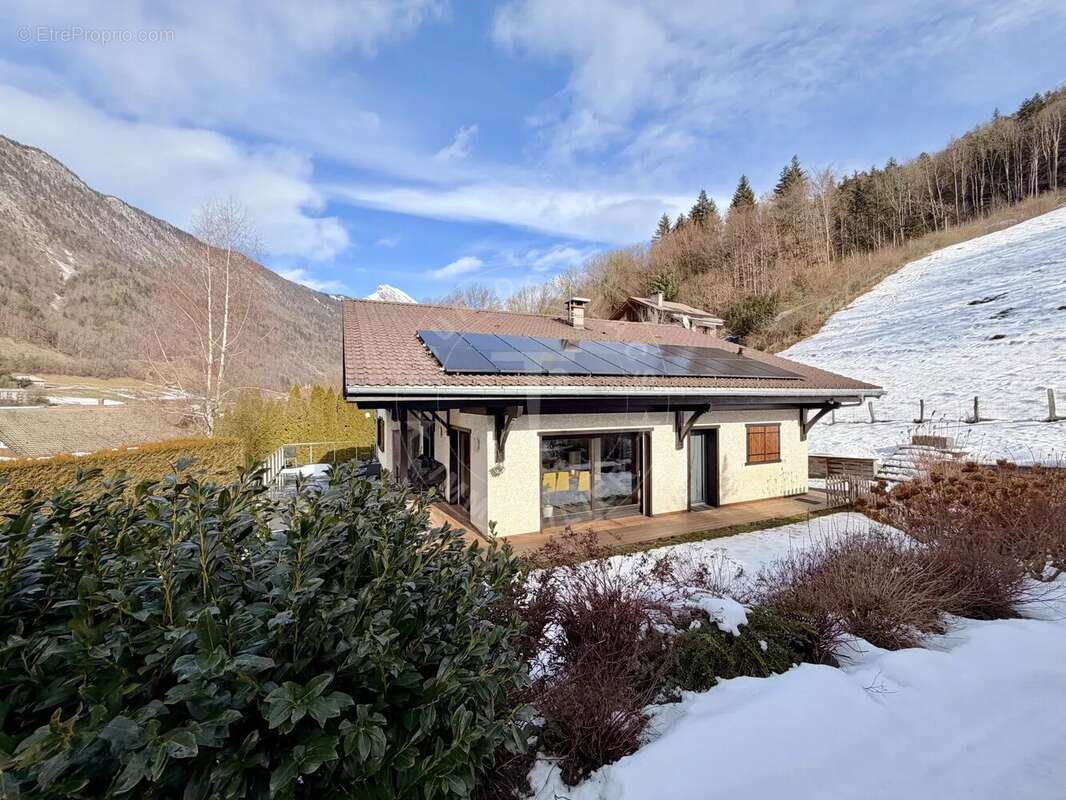 Maison à THONES