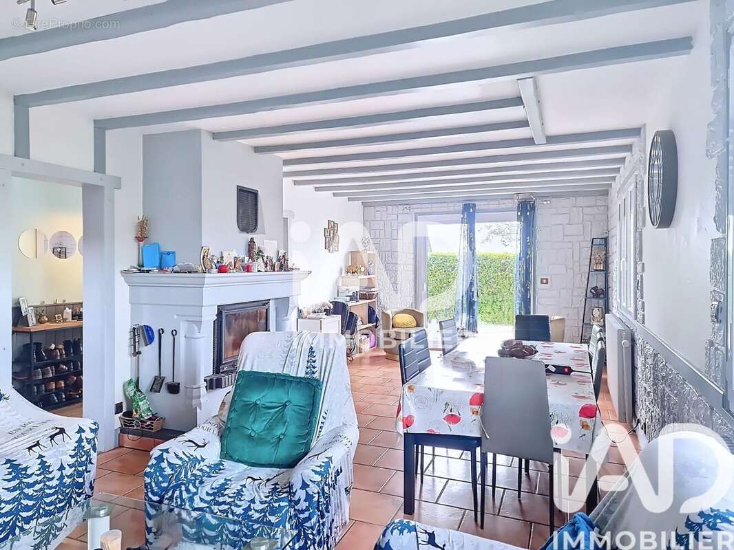 Photo 4 - Maison à VILLEQUIER