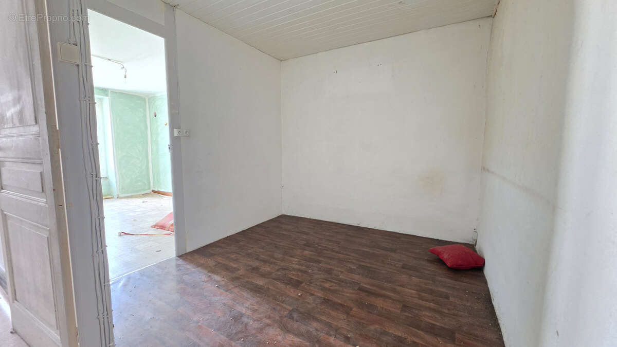 Maison à AIGREFEUILLE-D'AUNIS