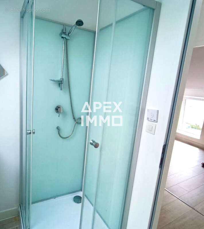 Maison à VIENNE-EN-VAL