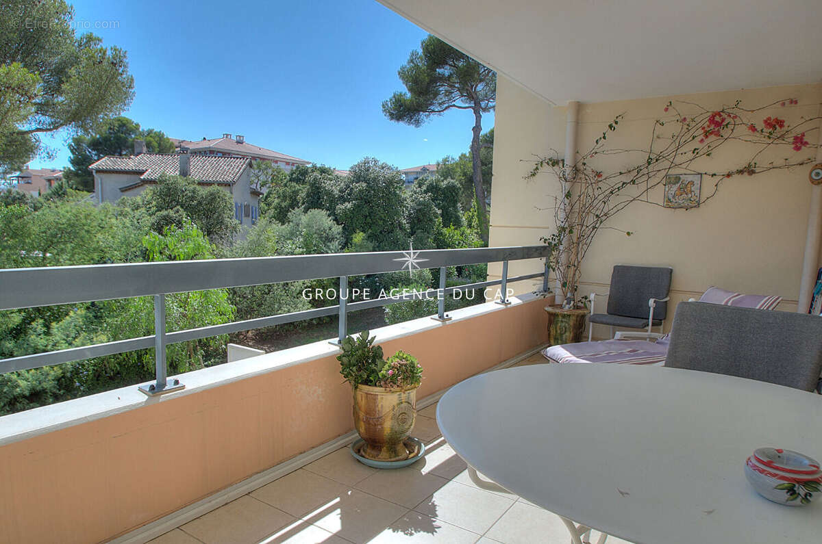Appartement à FREJUS