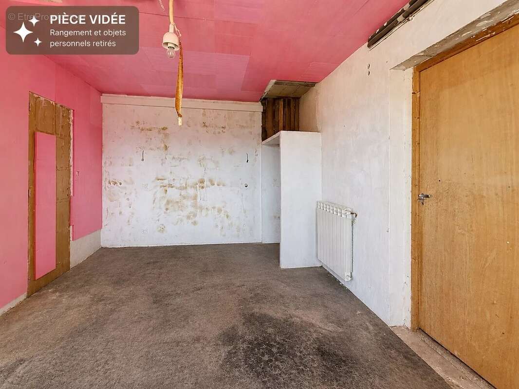 Villa individuelle divisée en 2 appartements – Bonson - photo 14
