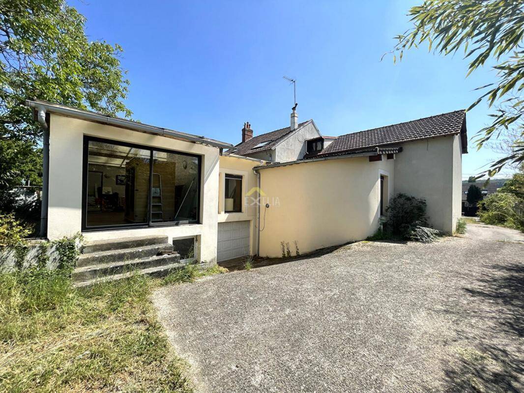 Maison à ROSNY-SUR-SEINE