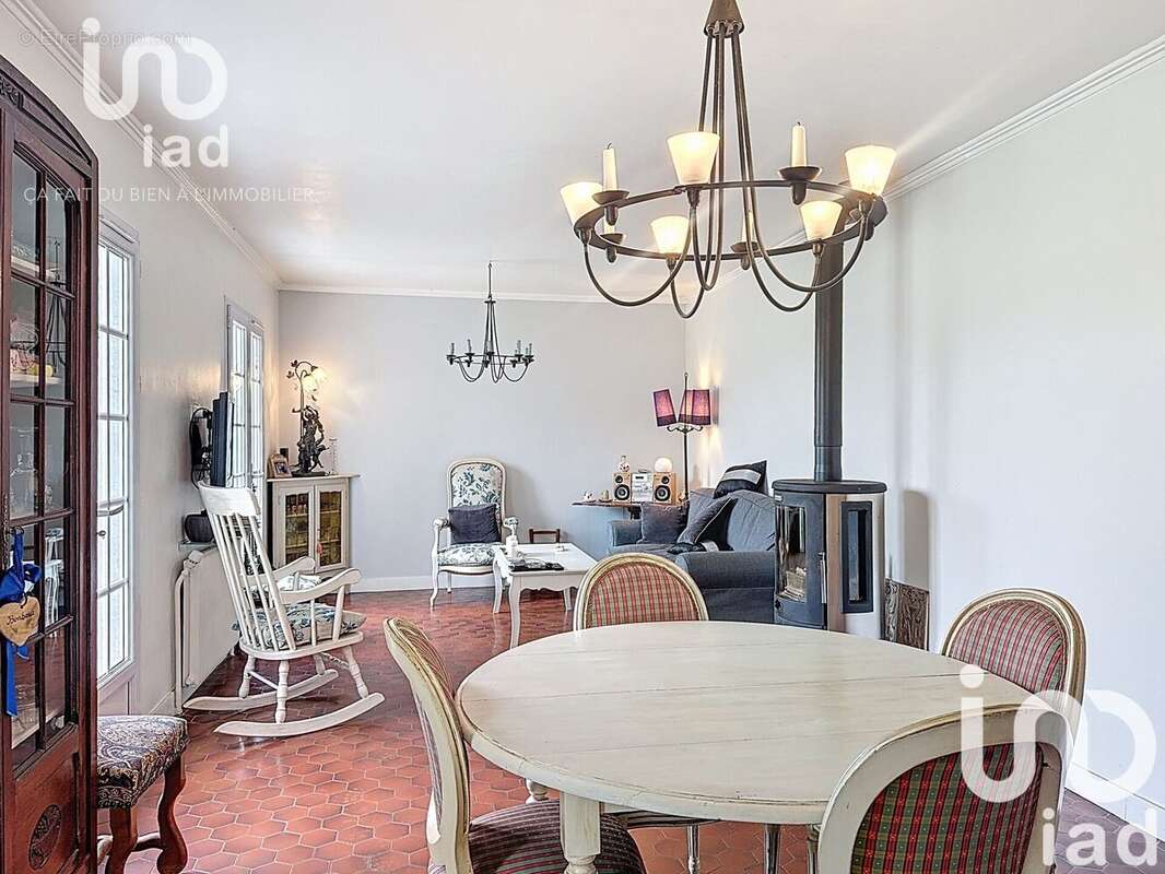 Photo 8 - Maison à CHATEAU-RENARD