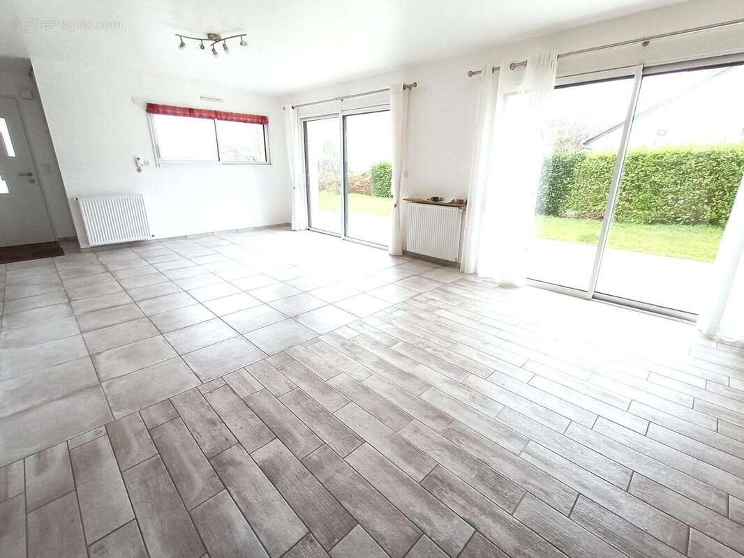 Maison à SAINT-POL-DE-LEON