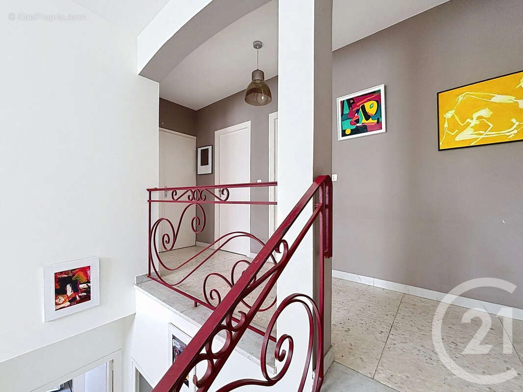 Maison 178 m² à Balaruc-Les-Bains  - photo 15