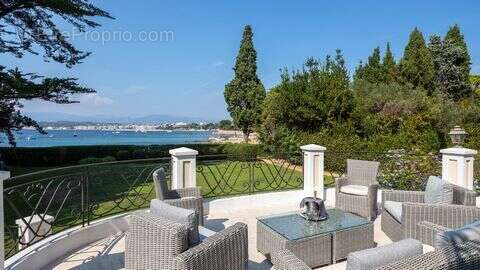 Maison à ANTIBES