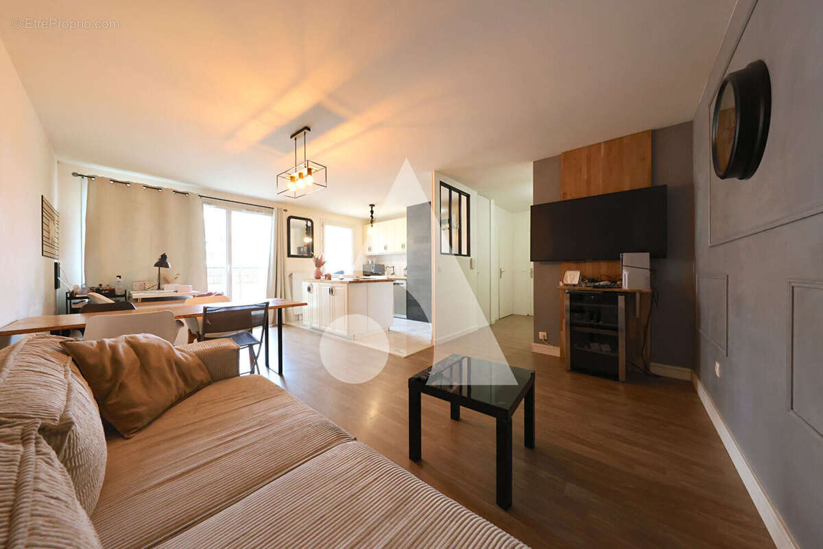 Appartement à CORBEIL-ESSONNES