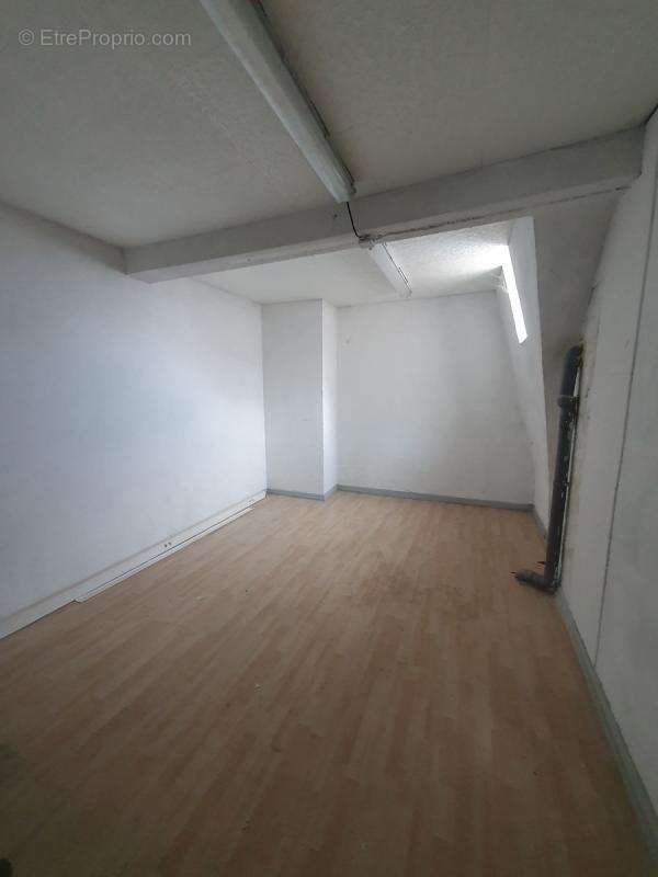 Combles de 153,40 m² boulevard d'anvers - photo 10