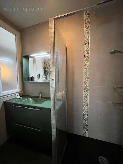 Appartement à MONTROUGE