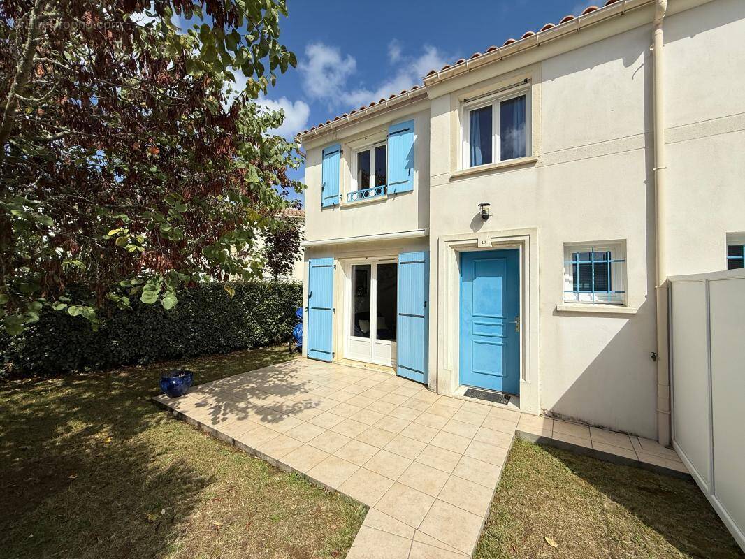 Maison à VAUX-SUR-MER