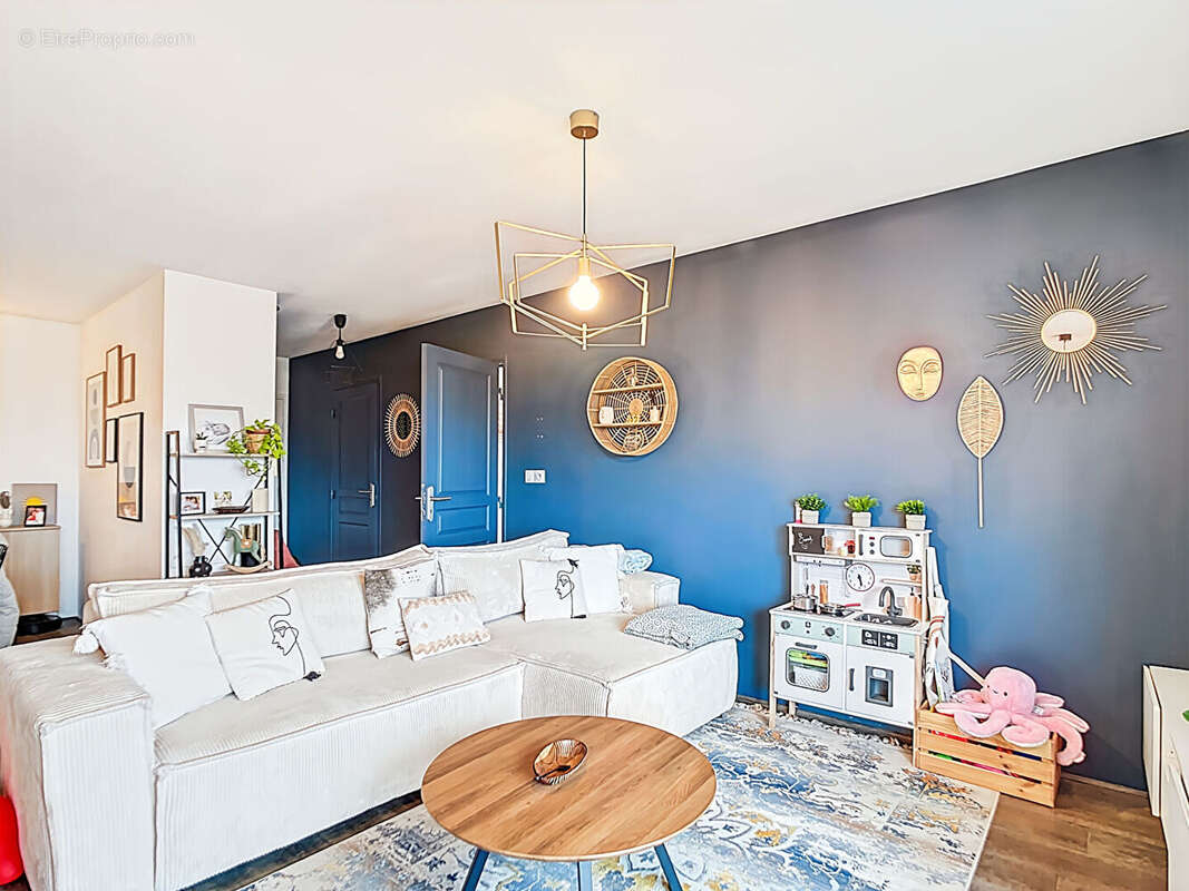 Appartement à MARSEILLE-10E