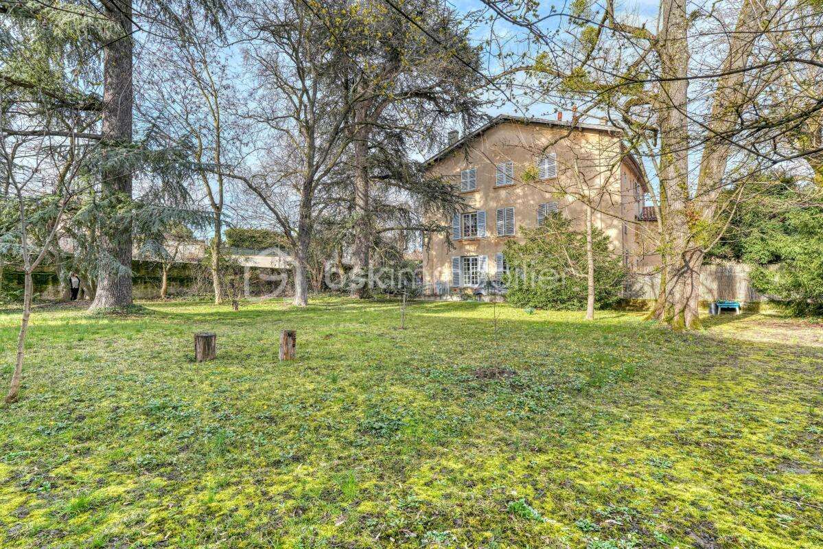 Appartement à CHARLY