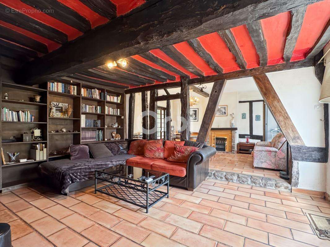 Élégante maison normande – Charme et authenticité à La Vieille-Lyre - photo 5