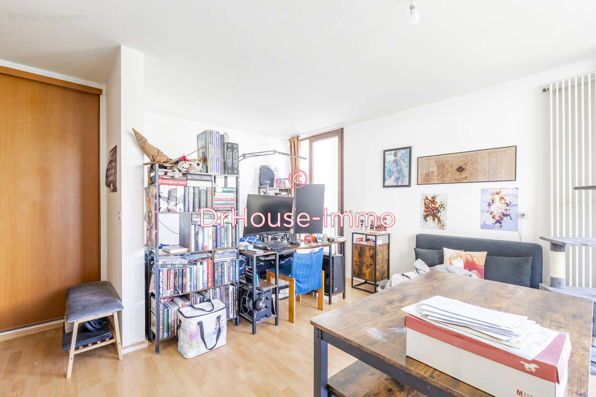 Appartement à ELANCOURT